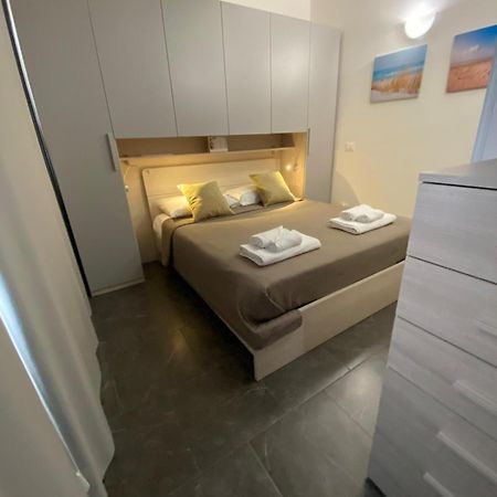Appartement Little House à Reggio de Calabre Extérieur photo